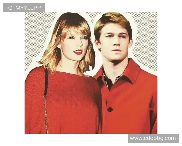 男足球星老婆们的真实生活揭秘 聚光灯背后的幸福与压力故事